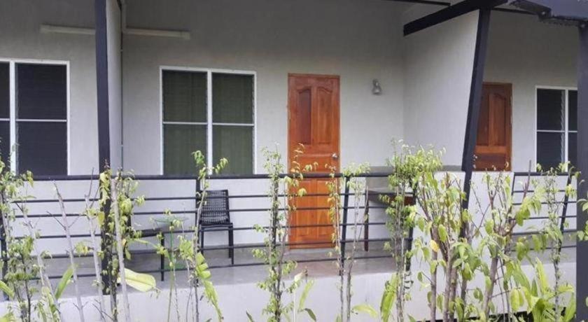 Nongbua Garden Ville Nong Bua Lamphu Esterno foto