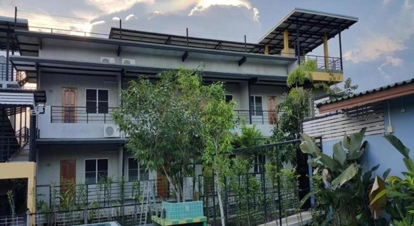 Nongbua Garden Ville Nong Bua Lamphu Esterno foto